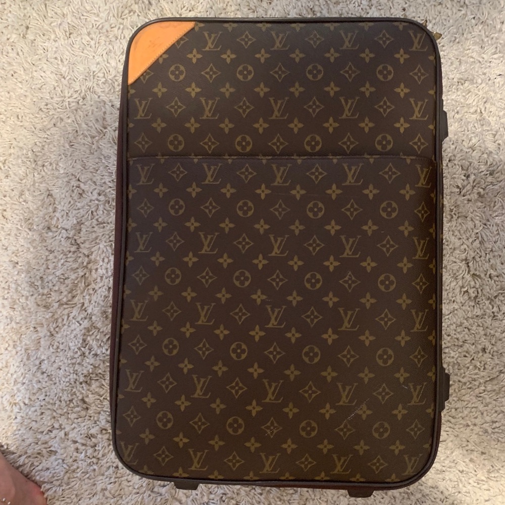 Louis Vuitton Monogram Pegase 55
